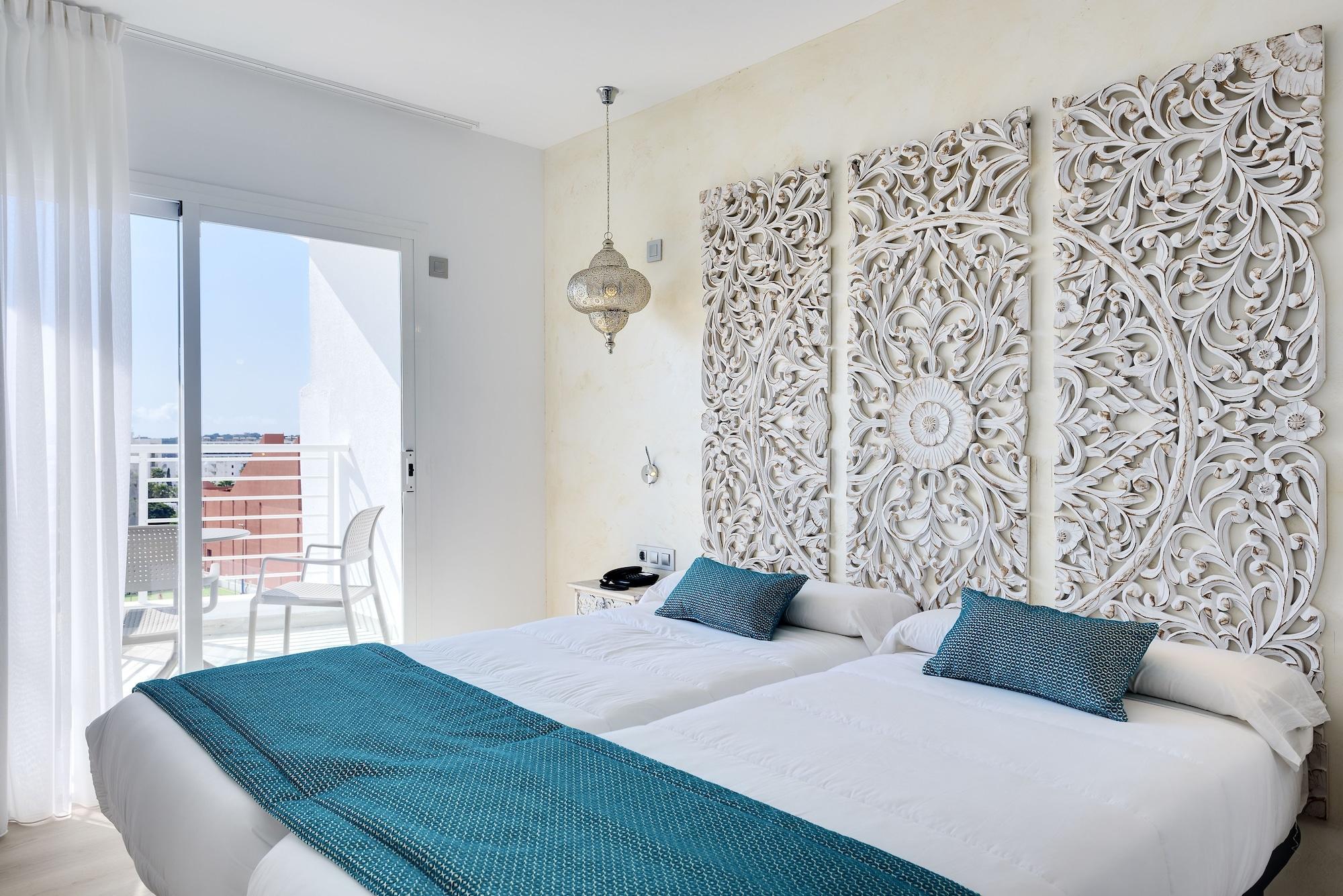 Cala Millor Garden Hotel - Adults Only Екстериор снимка