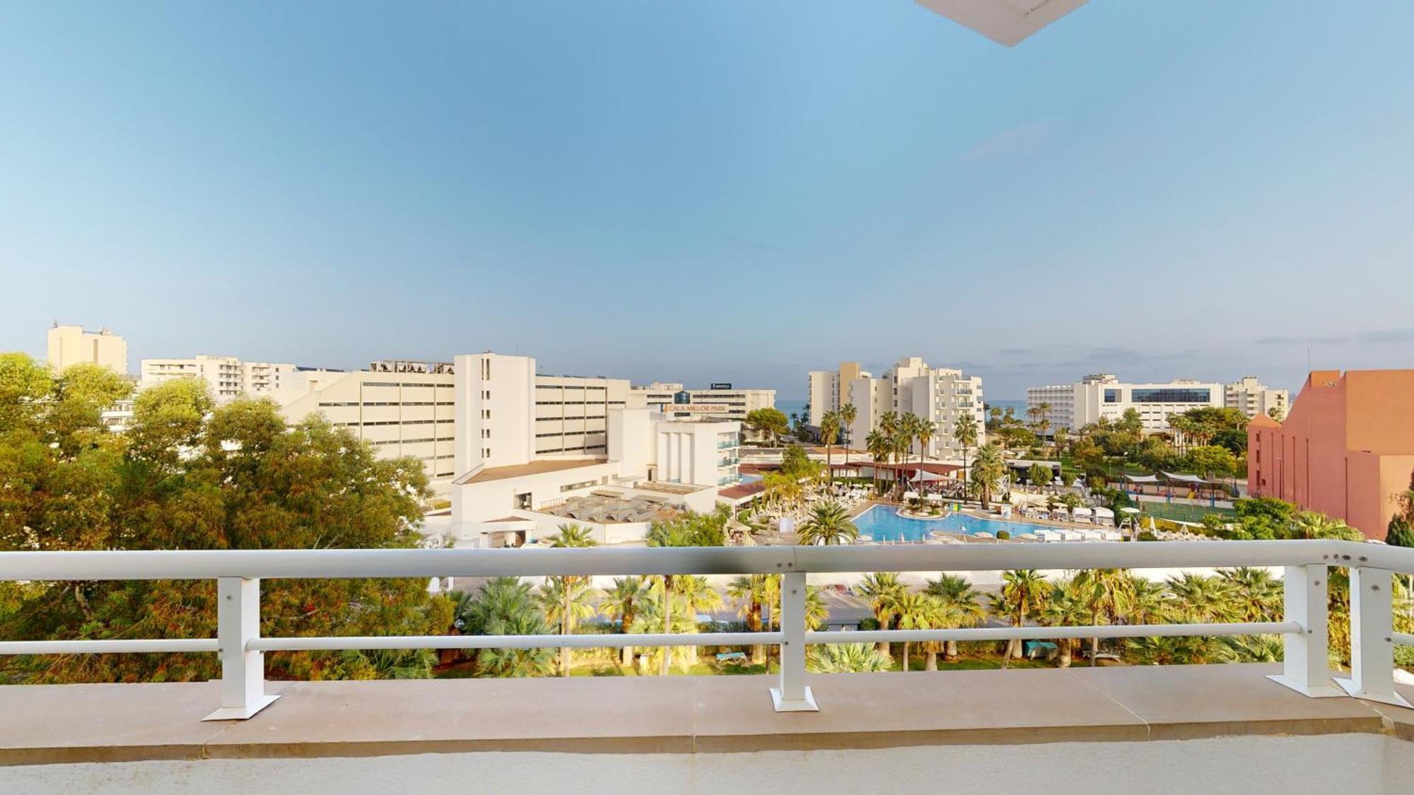 Cala Millor Garden Hotel - Adults Only Екстериор снимка