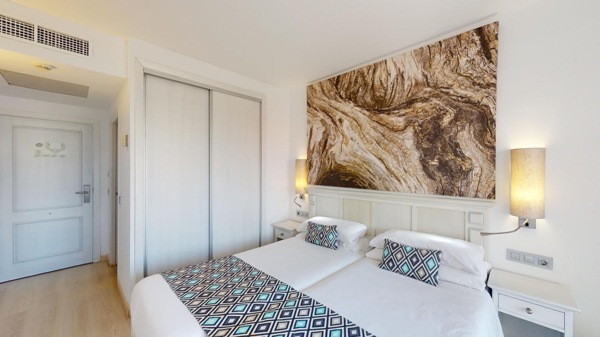 Cala Millor Garden Hotel - Adults Only Екстериор снимка