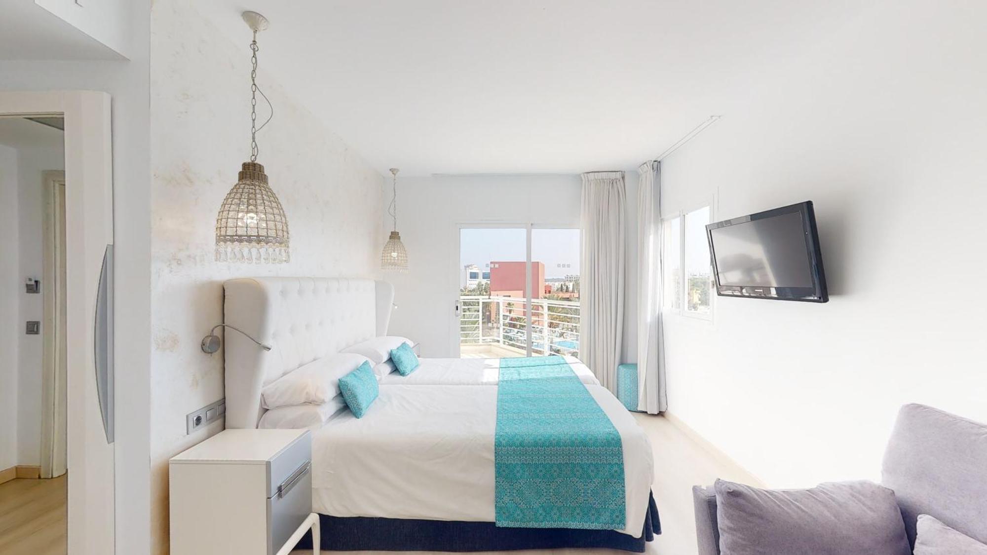 Cala Millor Garden Hotel - Adults Only Екстериор снимка