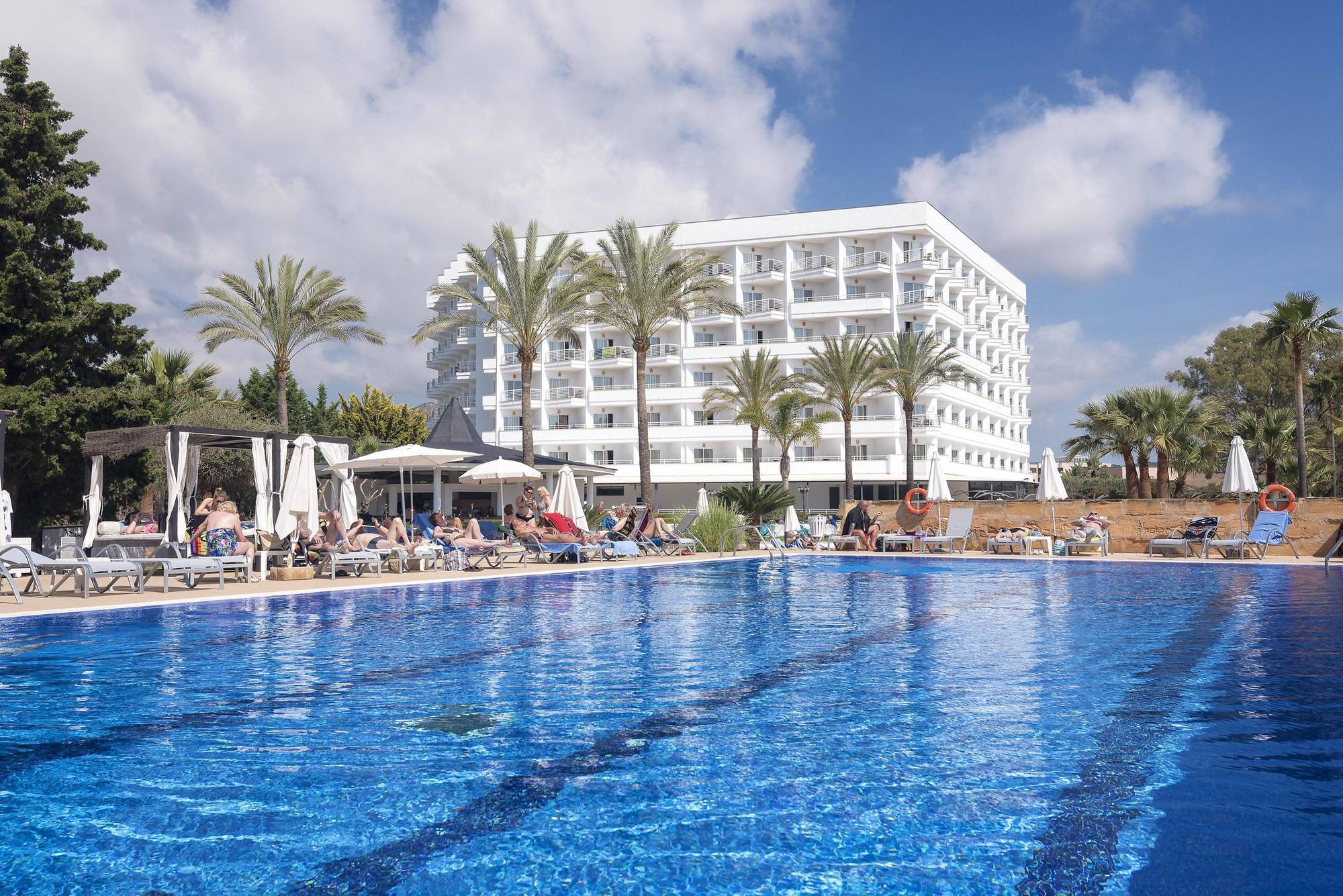Cala Millor Garden Hotel - Adults Only Екстериор снимка