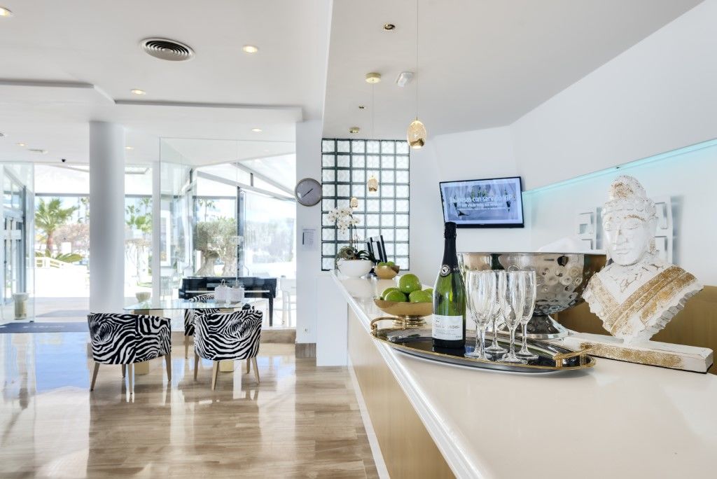Cala Millor Garden Hotel - Adults Only Екстериор снимка